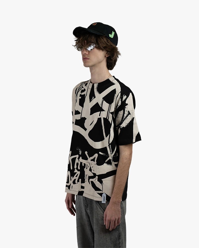Tagging Tee : Black - Kenmo®
